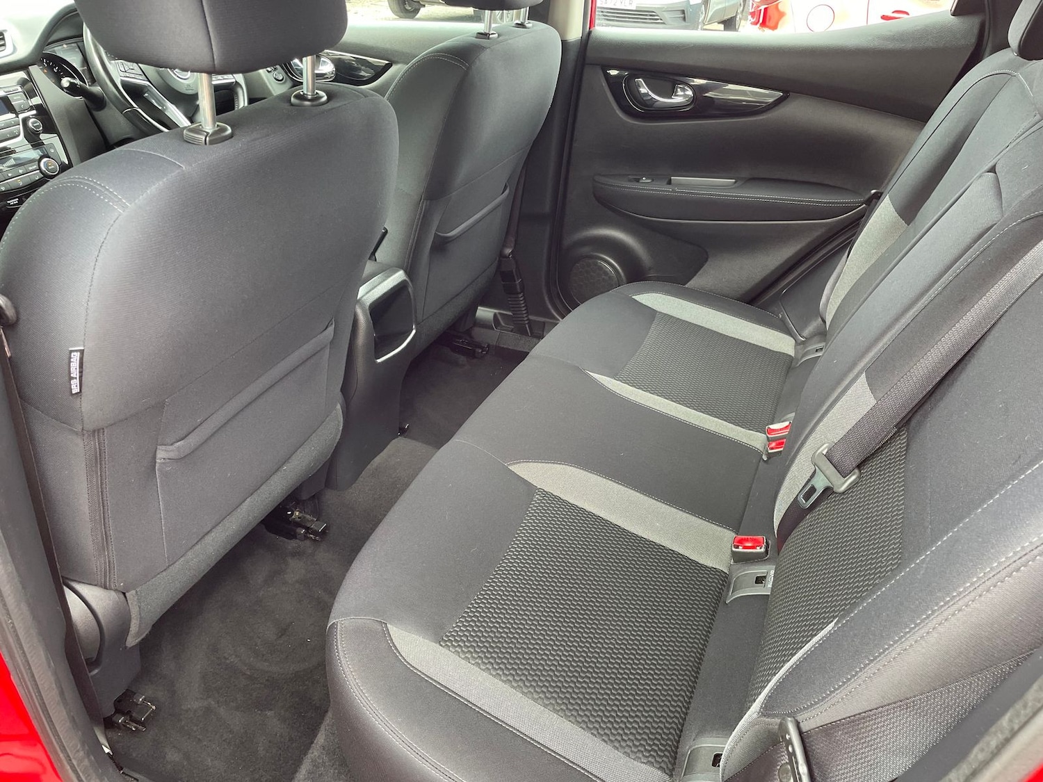 Used Nissan Qashqai 2017 for sale - 76487355: Photo 10