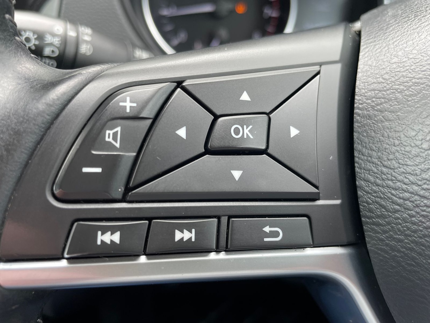 Used Nissan Qashqai 2017 for sale - 76487355: Photo 17