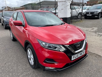 Used Nissan Qashqai 2017 for sale - 76487355: Photo