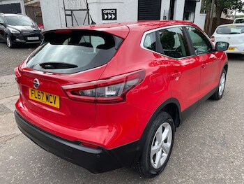 Used Nissan Qashqai 2017 for sale - 76487355: Photo