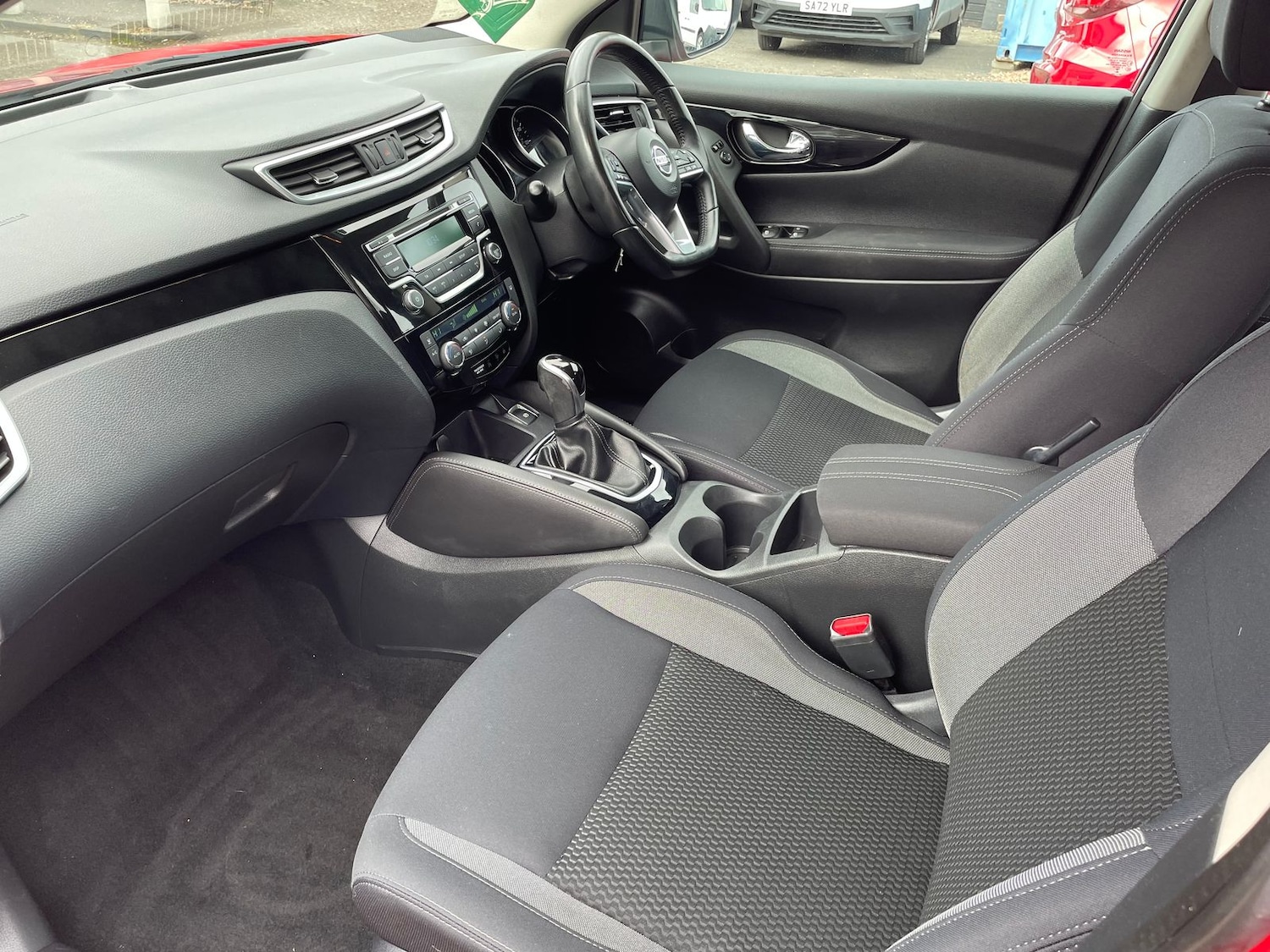 Used Nissan Qashqai 2017 for sale - 76487355: Photo 9