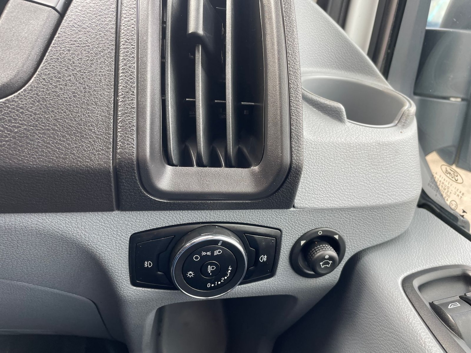 Used Ford Transit 2016 for sale - 78088748: Photo 19