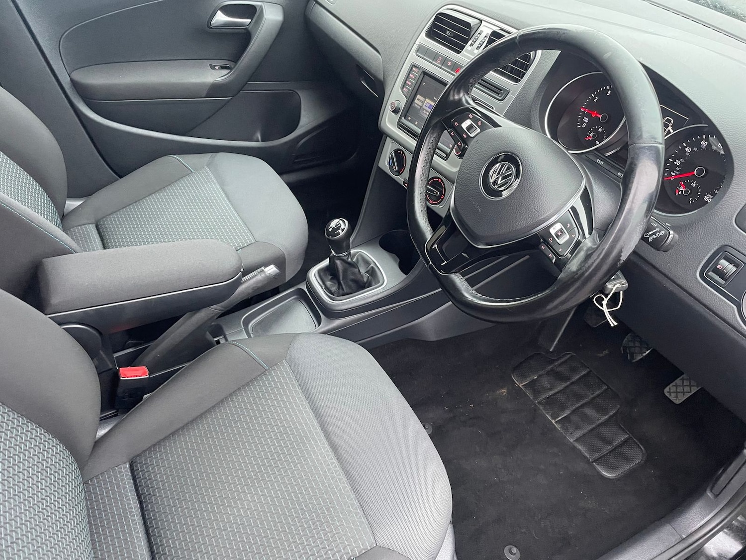 Used Volkswagen Polo 2016 for sale - 76523418: Photo 13