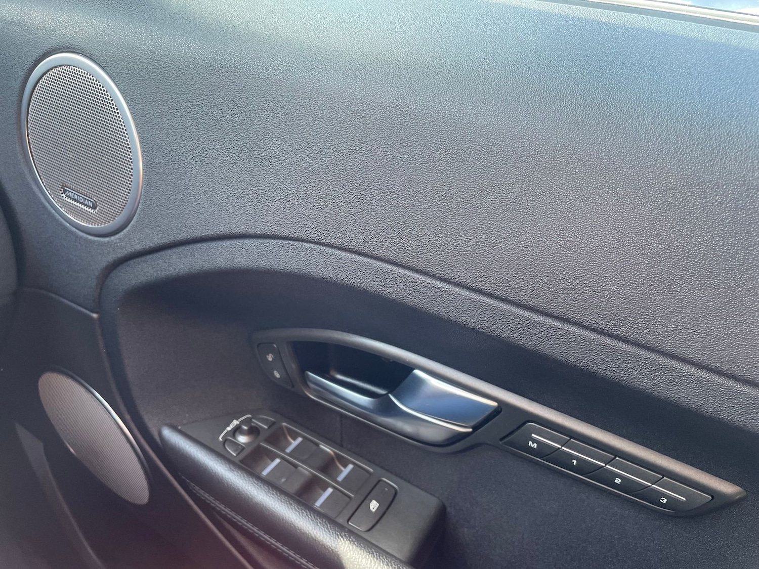 Used Land Rover Range Rover Evoque 2012 for sale - 77885541: Photo 25