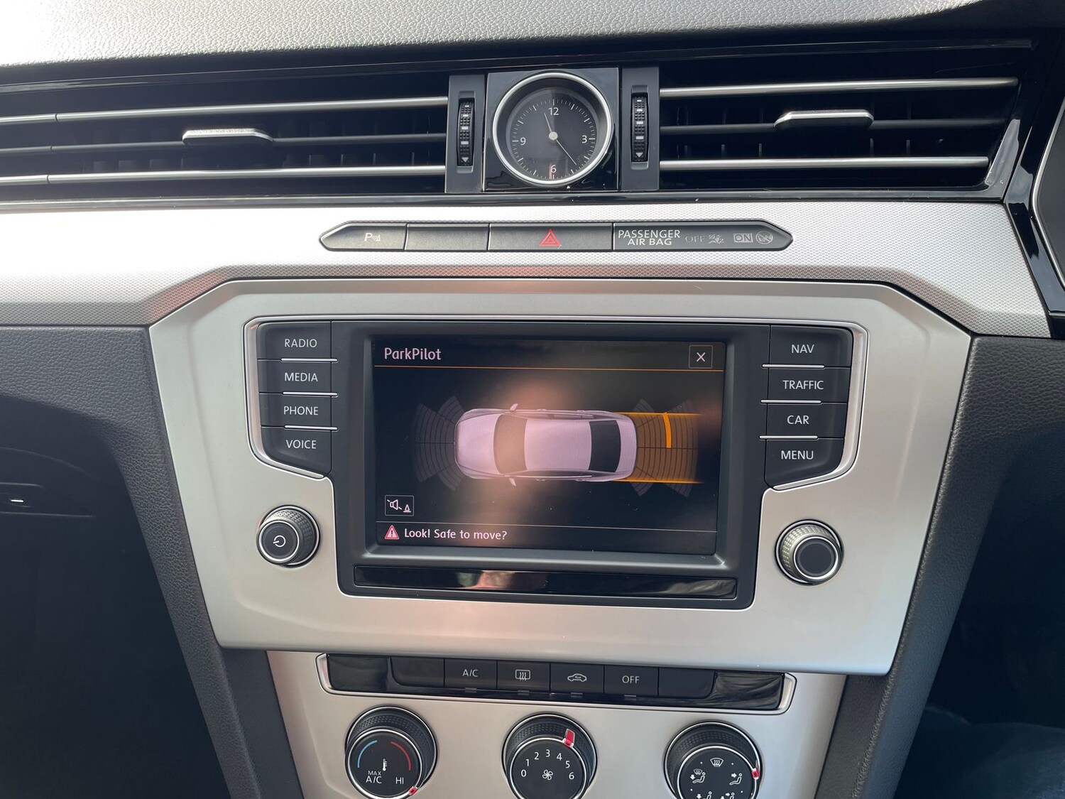 Used Volkswagen Passat 2015 for sale - 78211559: Photo 15