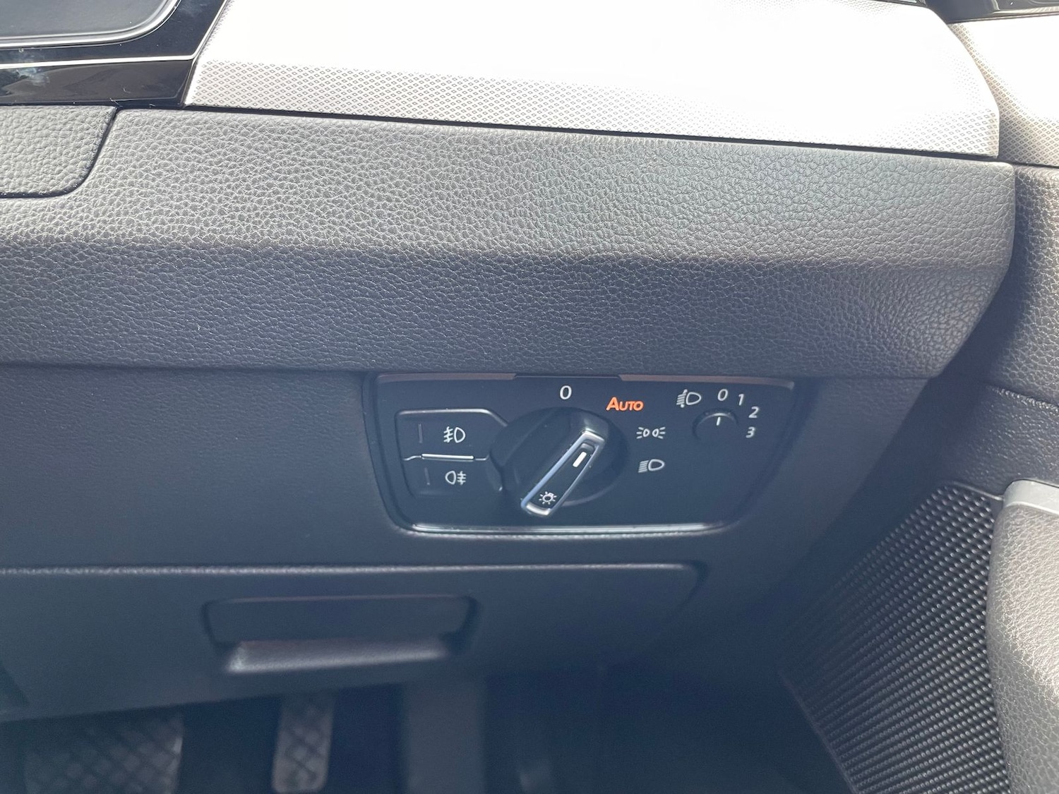 Used Volkswagen Passat 2015 for sale - 78211559: Photo 22