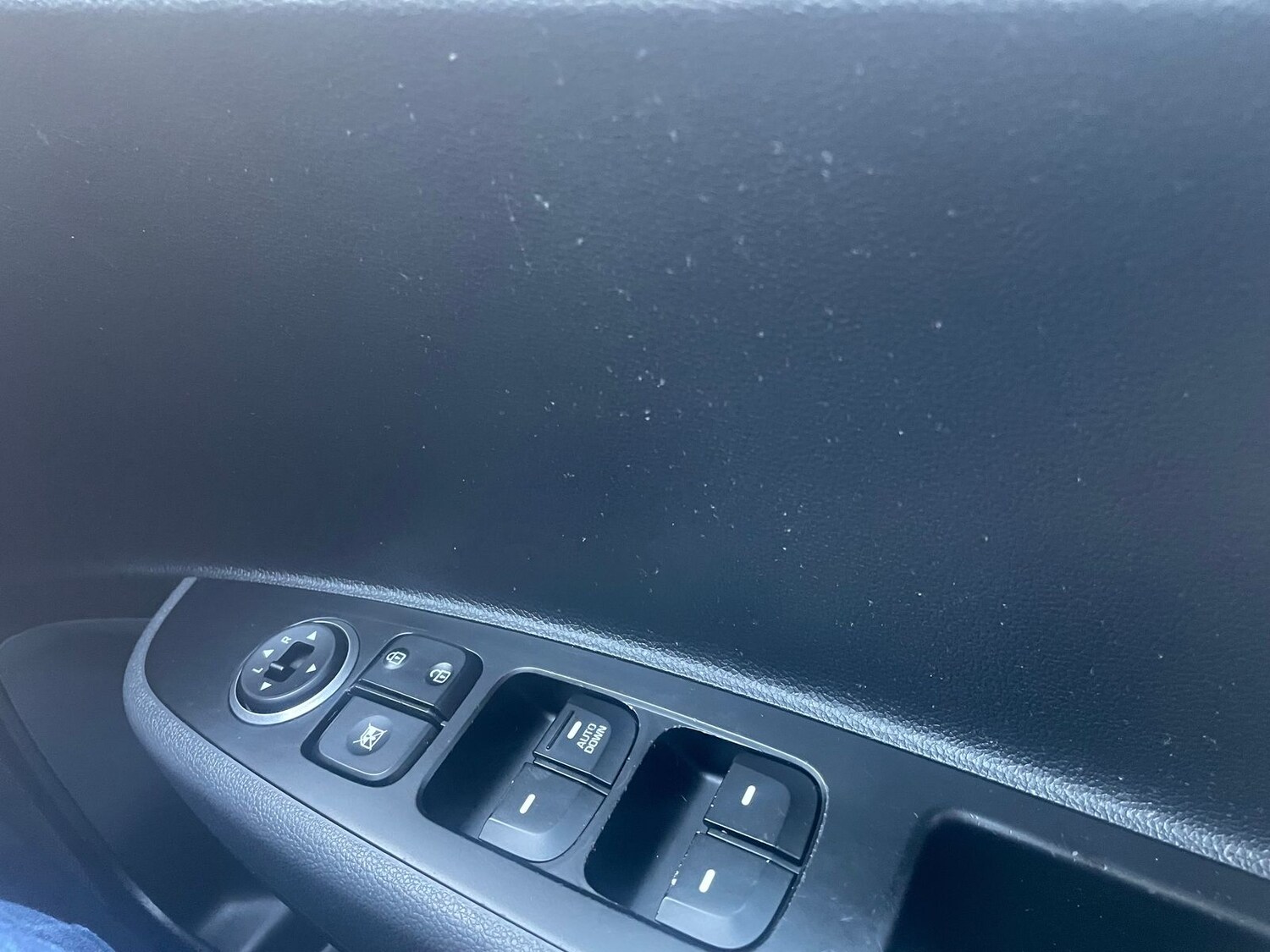 Used Hyundai i10 2017 for sale - 76410439: Photo 20