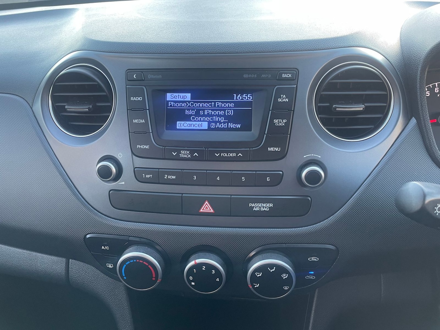 Used Hyundai i10 2017 for sale - 76410439: Photo 23