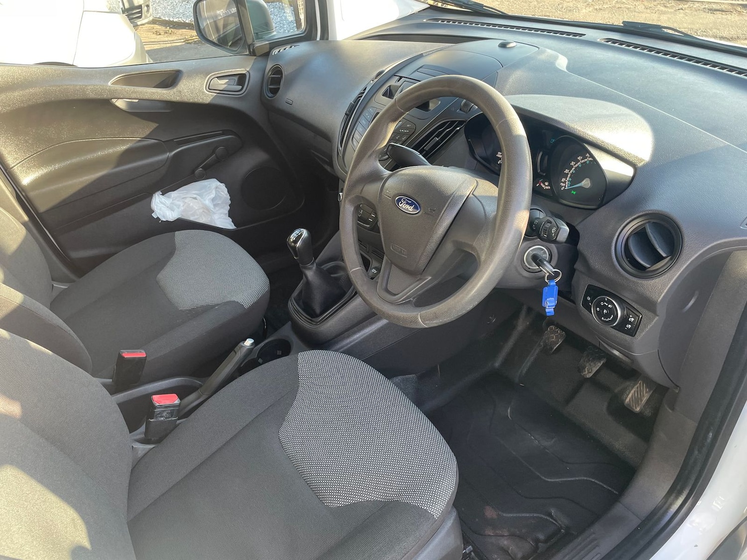 Used Ford Transit Courier 2016 for sale - 77740192: Photo 11