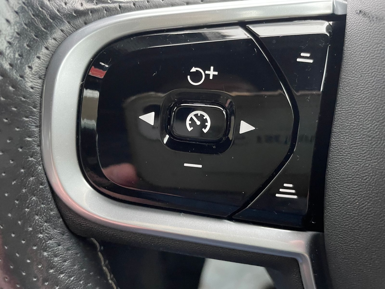 Used Volvo S90 2018 for sale - 76574955: Photo 17