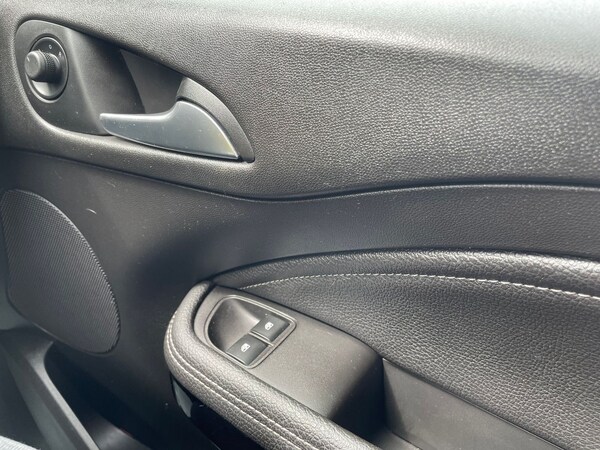 Used Vauxhall ADAM 2017 for sale - 75610538: Photo 14