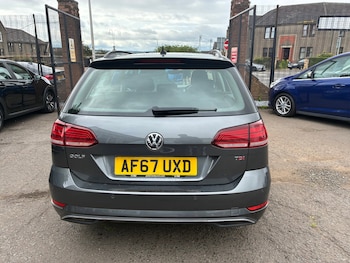 Used Volkswagen Golf 2017 for sale - 79108581: Photo