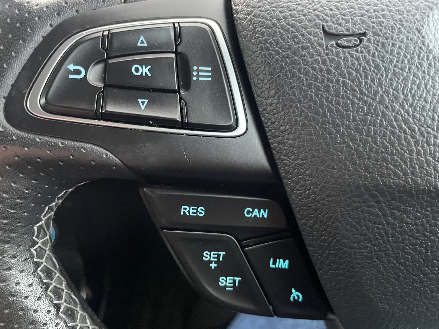 Used Ford Ecosport 2018 for sale - 77010610: Photo 16