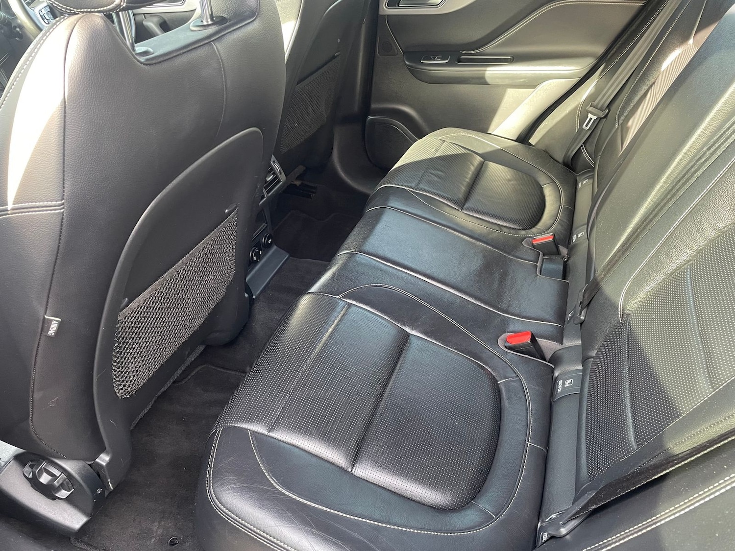 Used Jaguar F-Pace 2016 for sale - 77576543: Photo 10