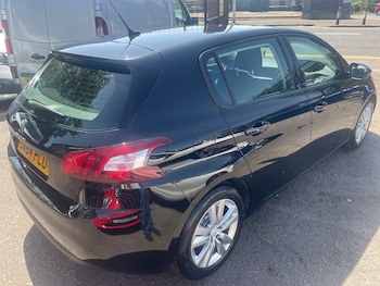 Used Peugeot 308 2014 for sale - 79006262: Photo