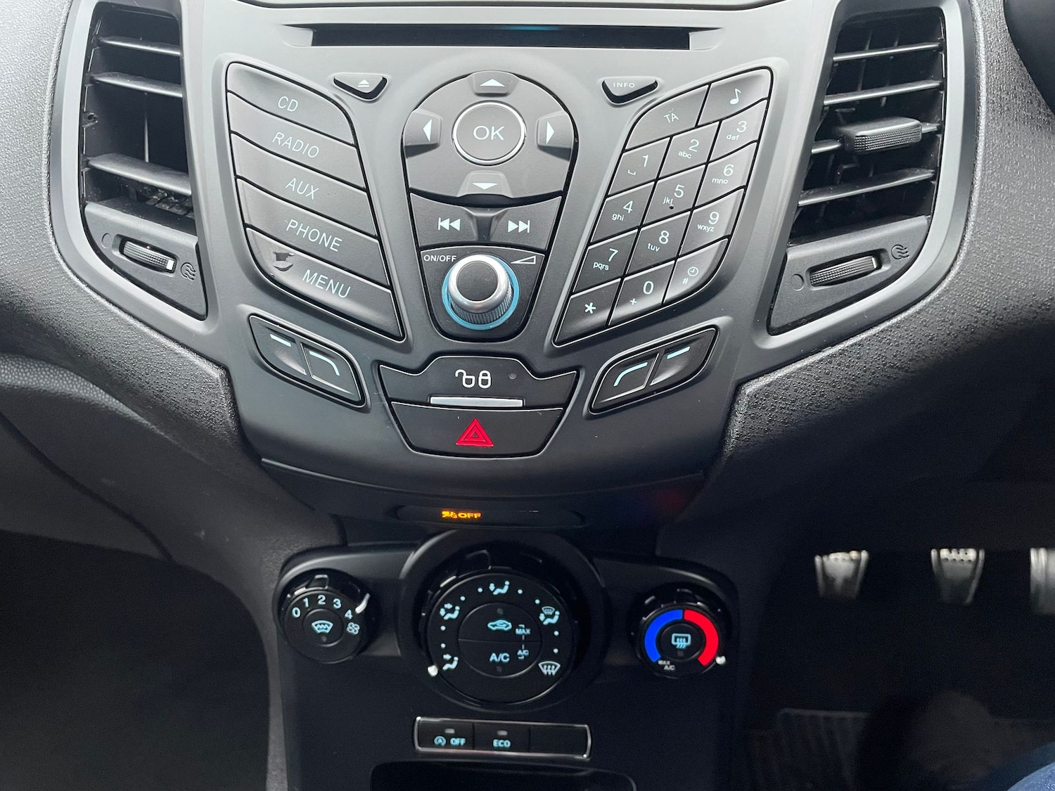 Used Ford Fiesta 2016 for sale - 76574957: Photo 15