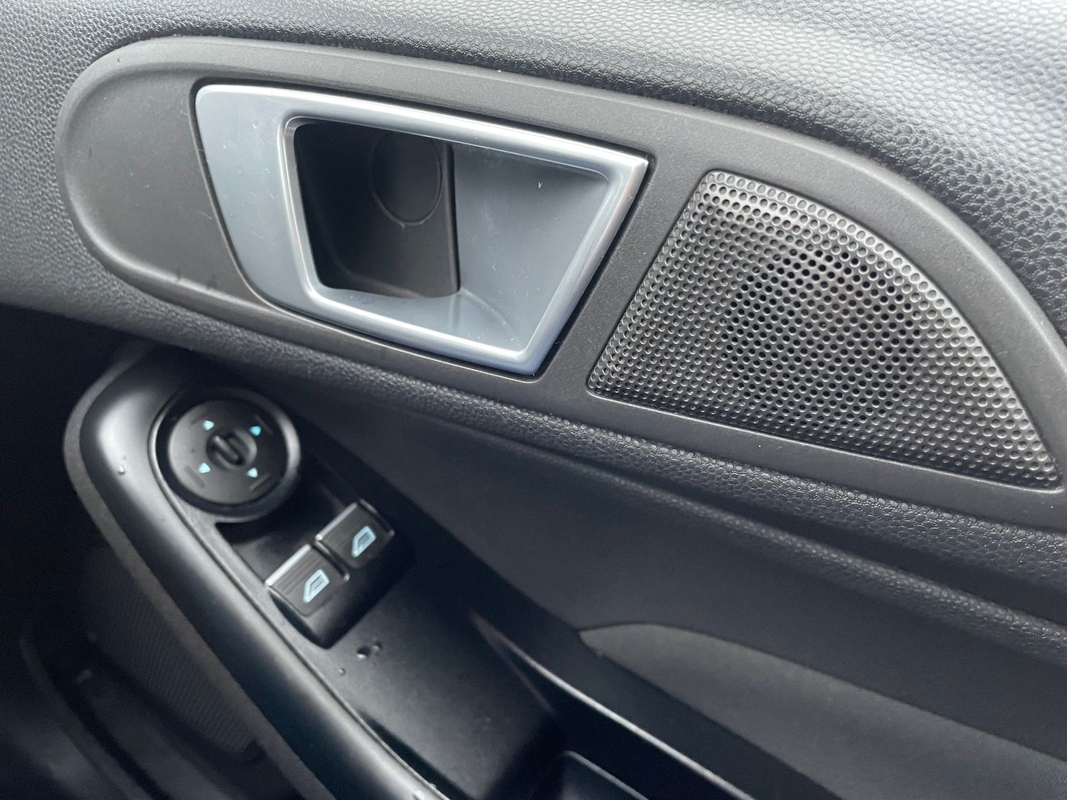 Used Ford Fiesta 2016 for sale - 76574957: Photo 19