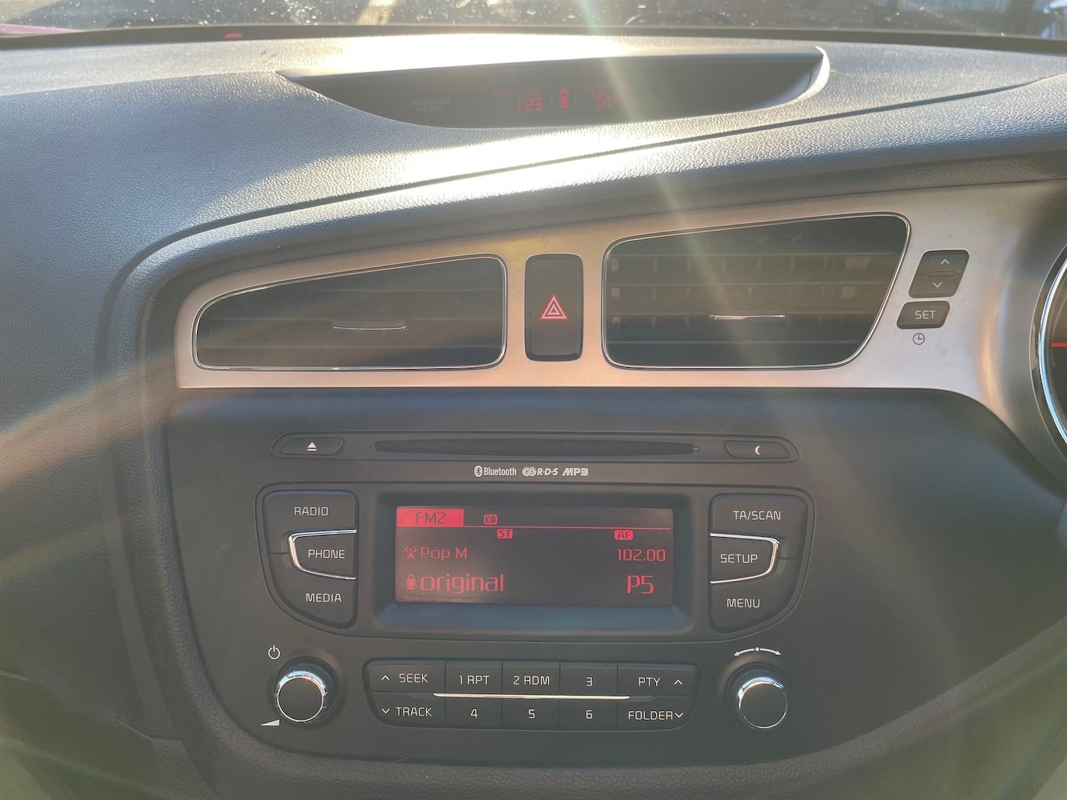 Used Kia Ceed 2013 for sale - 76704533: Photo 13