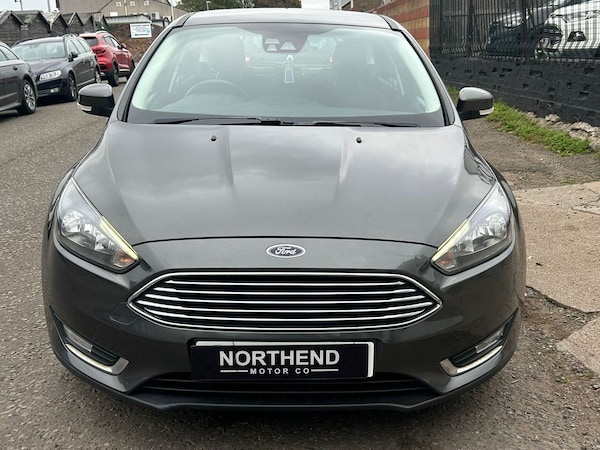 Used Ford Focus 2017 for sale - 76271836: Photo 2