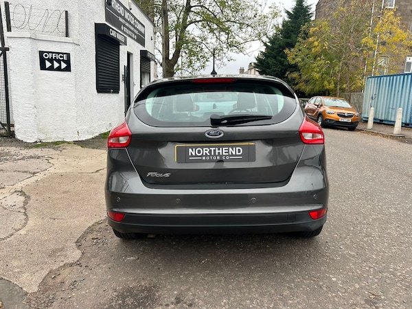 Used Ford Focus 2017 for sale - 76271836: Photo 5