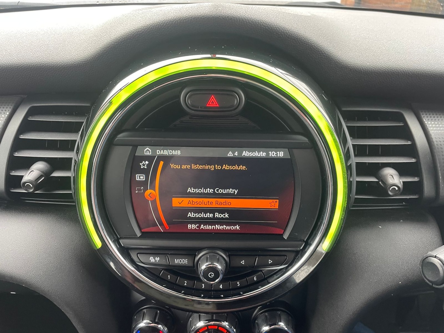 Used MINI Convertible 2018 for sale - 76539734: Photo 19