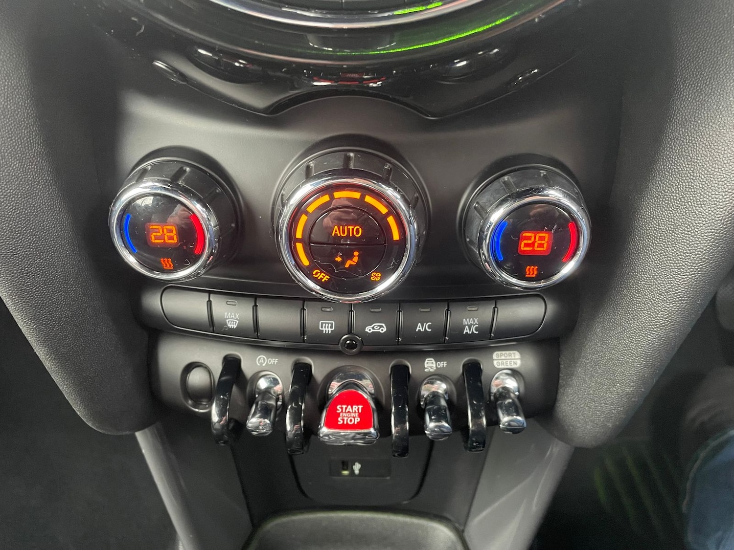 Used MINI Convertible 2018 for sale - 76539734: Photo 20