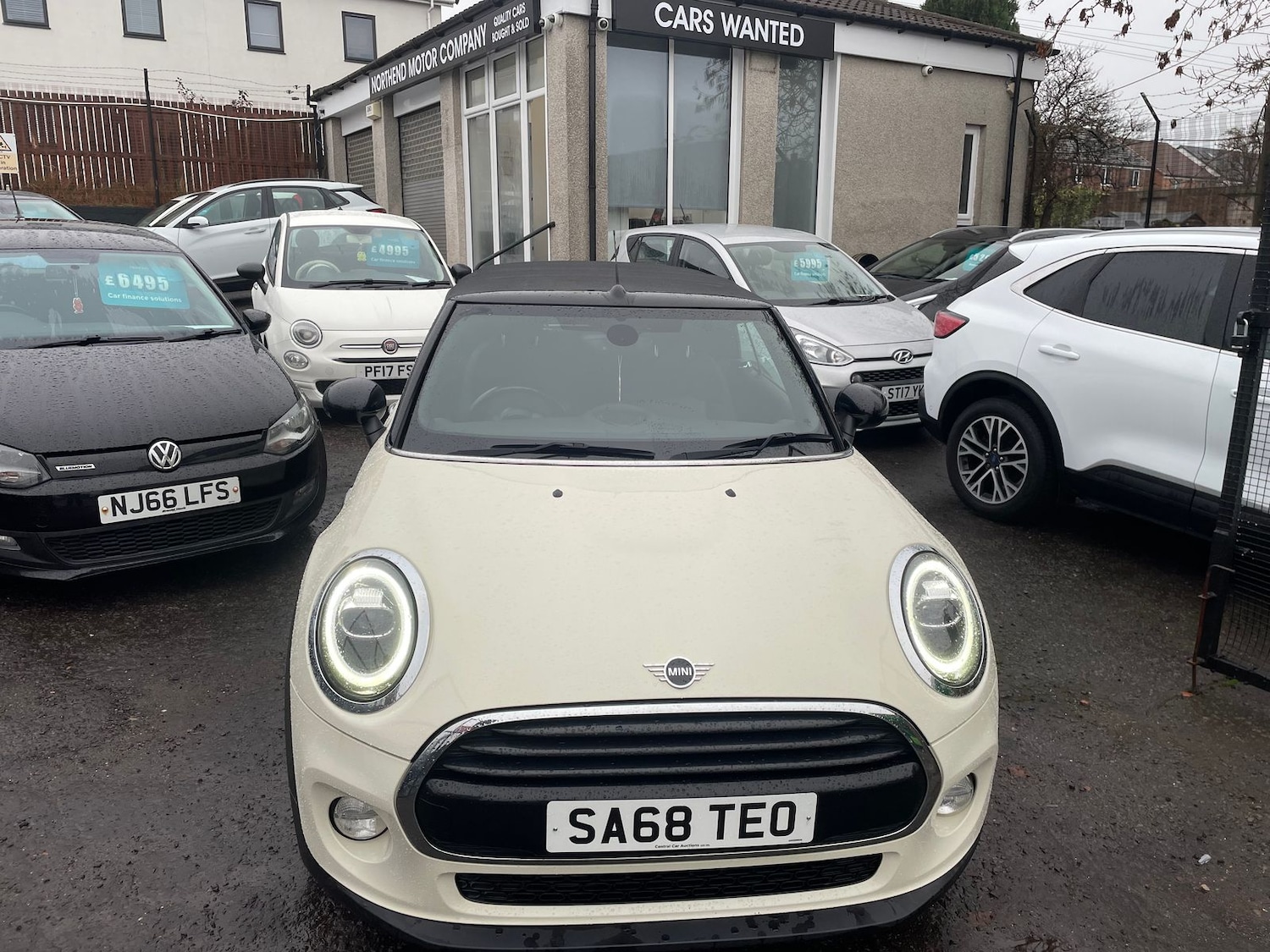 Used MINI Convertible 2018 for sale - 76539734: Photo 3