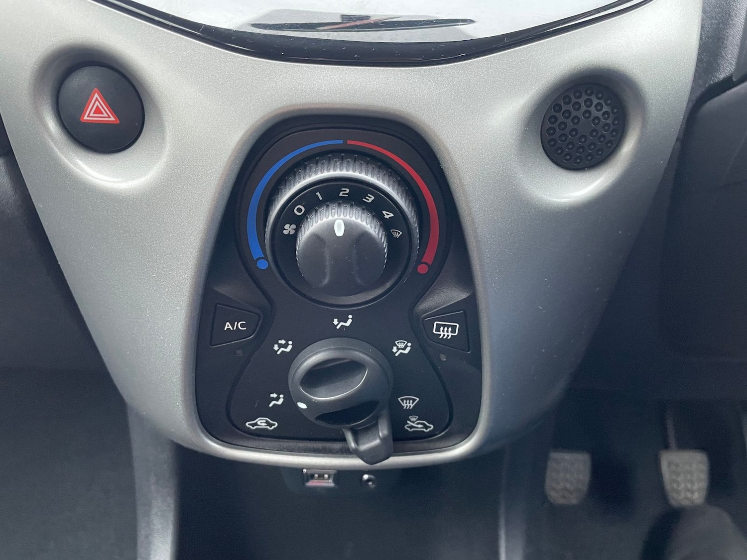 Used Citroen C1 2015 for sale - 76563595: Photo 15