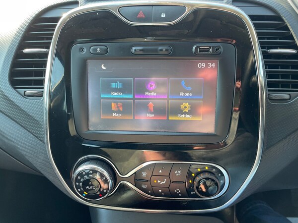 Used Renault Captur 2015 for sale - 74359712: Photo 17