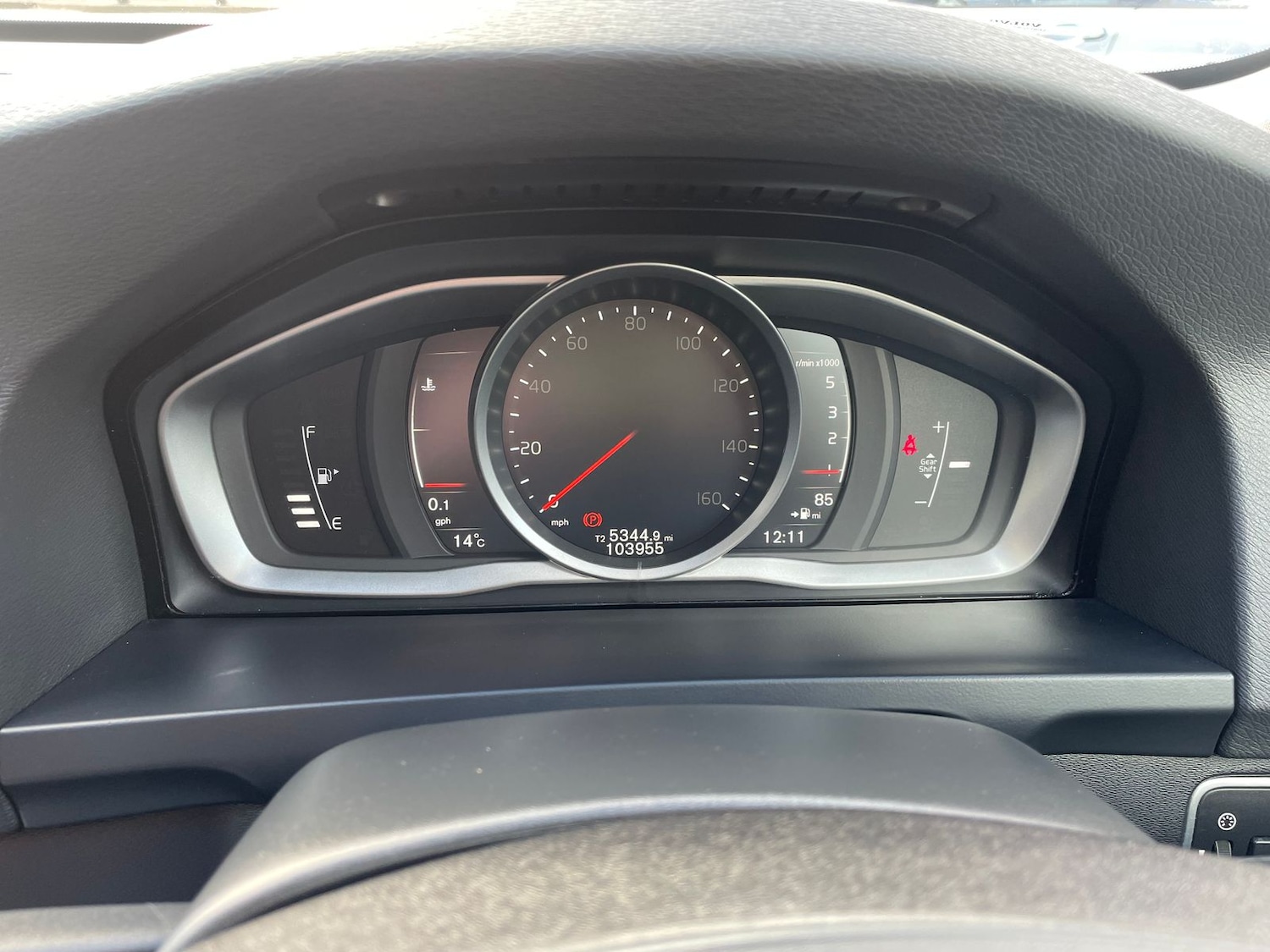 Used Volvo V60 2017 for sale - 78049915: Photo 23