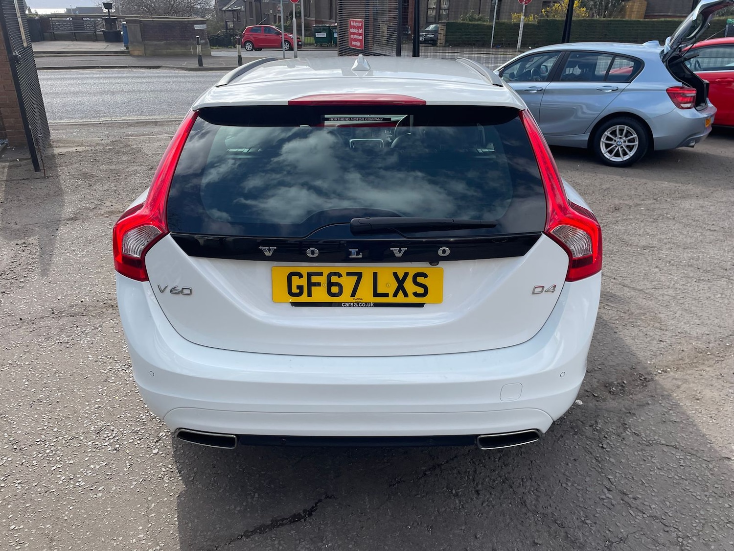 Used Volvo V60 2017 for sale - 78049915: Photo 5