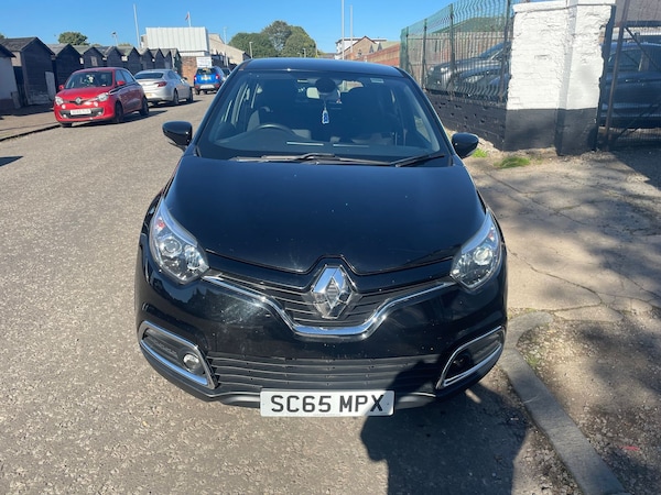 Used Renault Captur 2015 for sale - 72308203: Photo 2