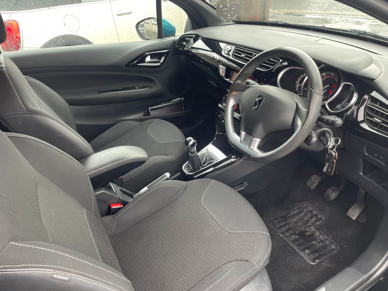 Used Citroen DS3 2015 for sale - 78149980: Photo 13