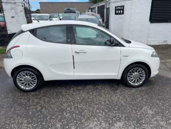 Used Chrysler Ypsilon 2012 for sale - 71447877: Photo