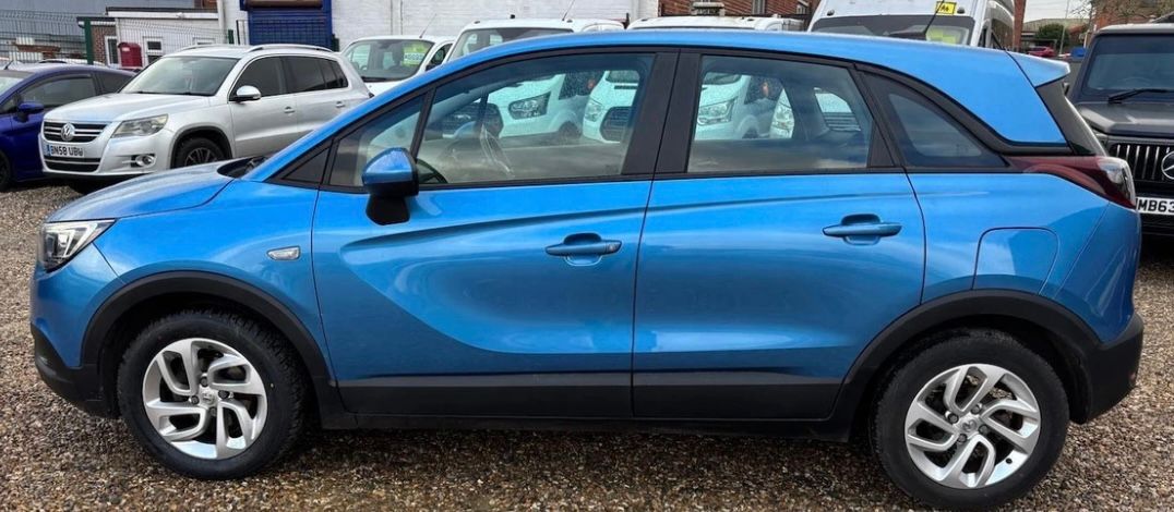 Used Vauxhall Crossland X 2018 for sale - 77894060: Photo 2