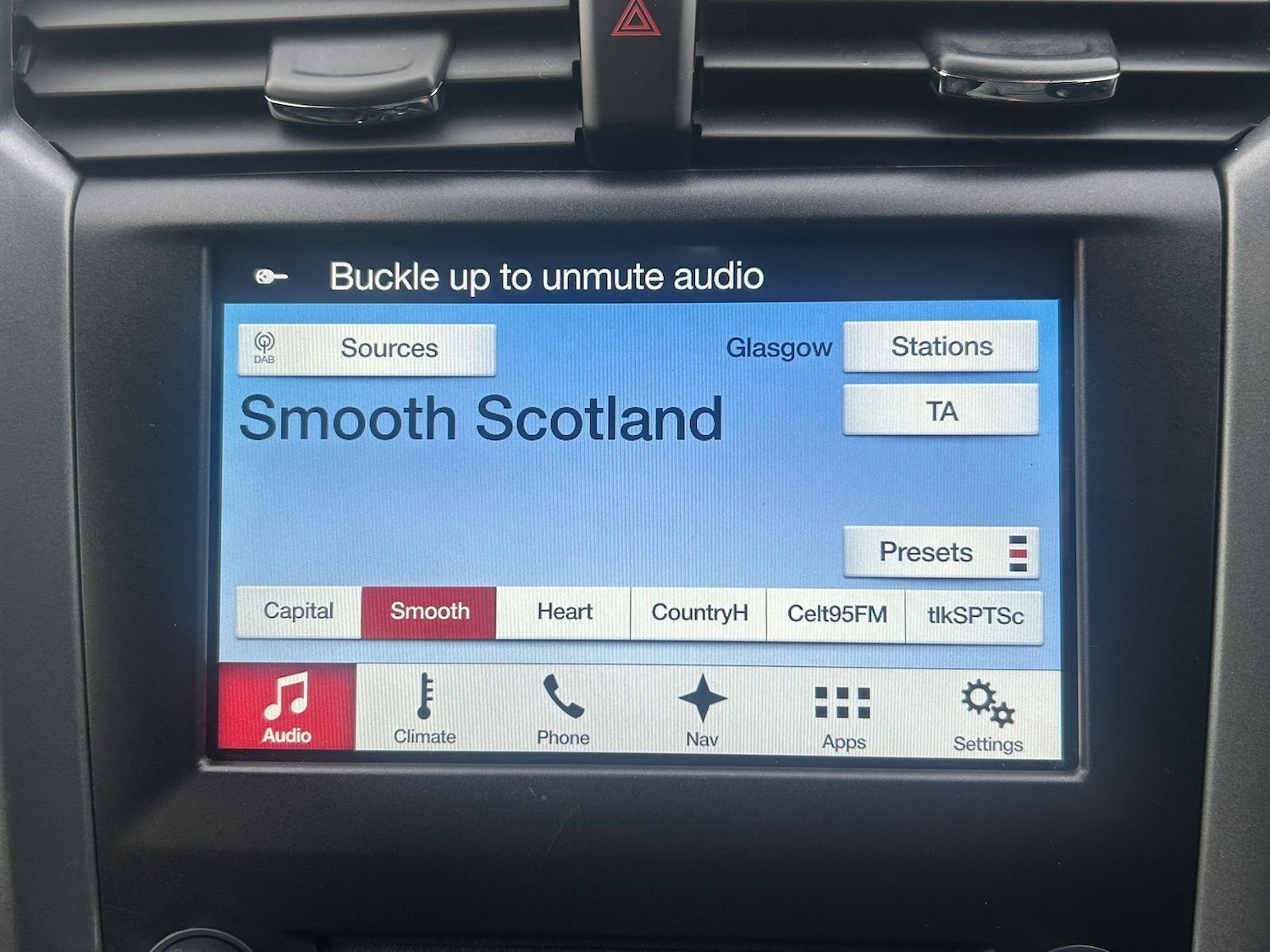 Used Ford Mondeo 2017 for sale - 76297385: Photo 20