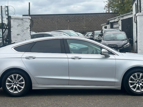 Used Ford Mondeo 2017 for sale - 76297385: Photo 3