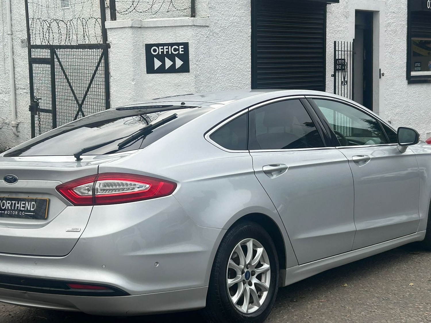 Used Ford Mondeo 2017 for sale - 76297385: Photo 4