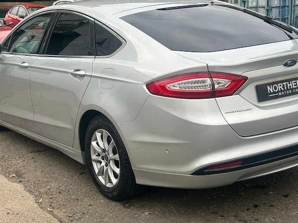 Used Ford Mondeo 2017 for sale - 76297385: Photo 5