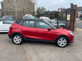 Used SEAT Arona 2018 for sale - 78418770: Photo