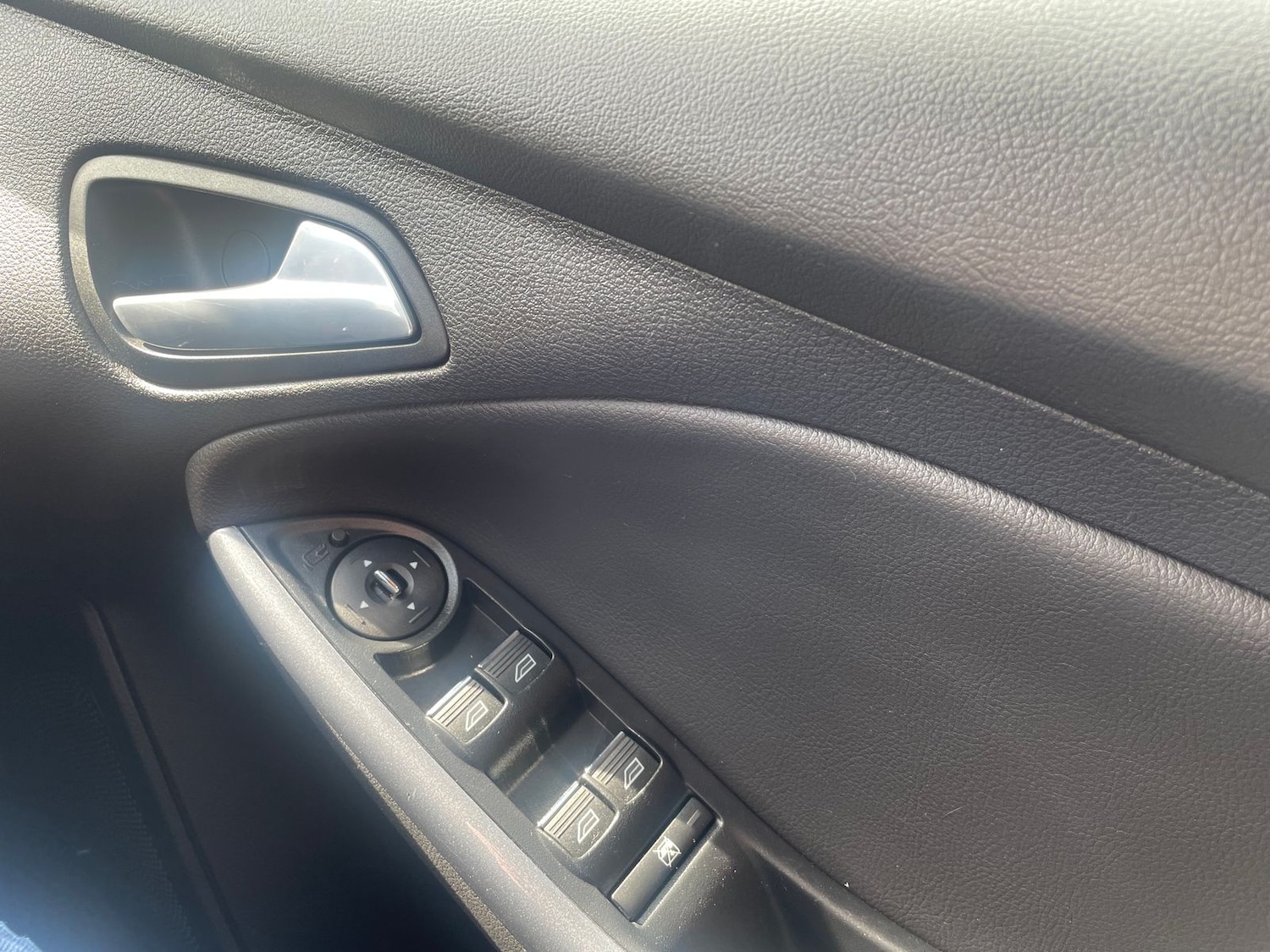 Used Ford Focus 2012 for sale - 78150011: Photo 18