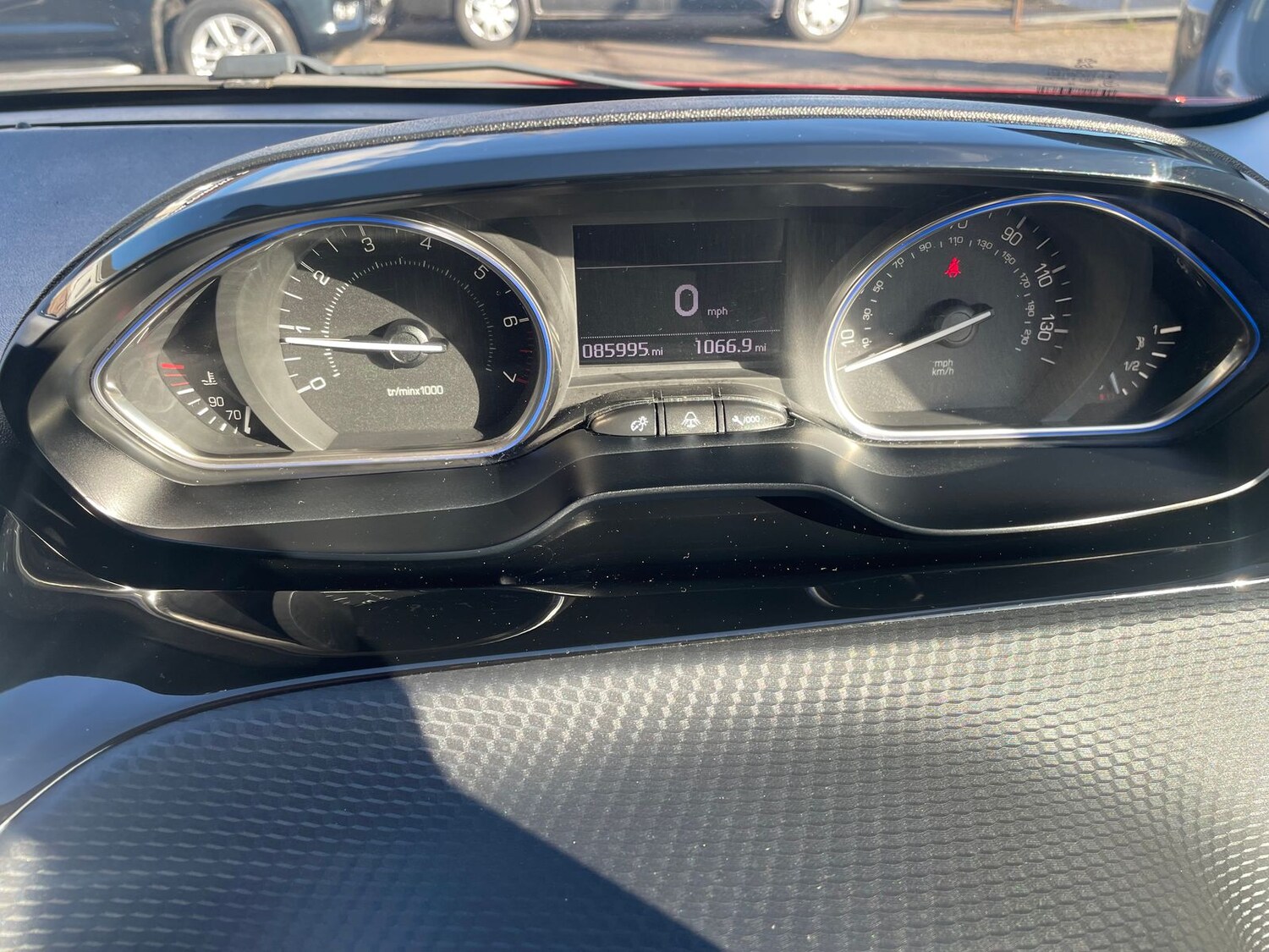 Used Peugeot 2008 2015 for sale - 77726240: Photo 25