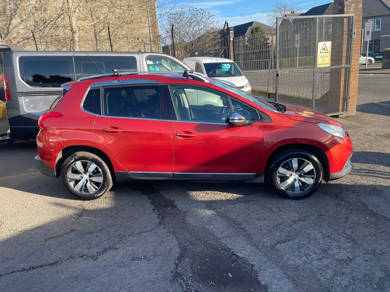 Used Peugeot 2008 2015 for sale - 77726240: Photo 3