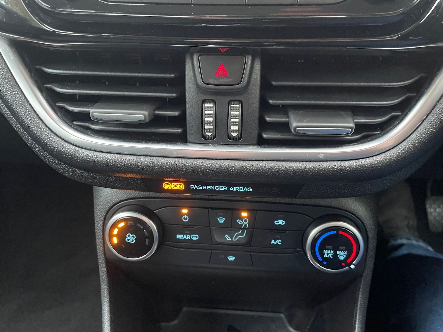 Used Ford Fiesta 2018 for sale - 77010623: Photo 15