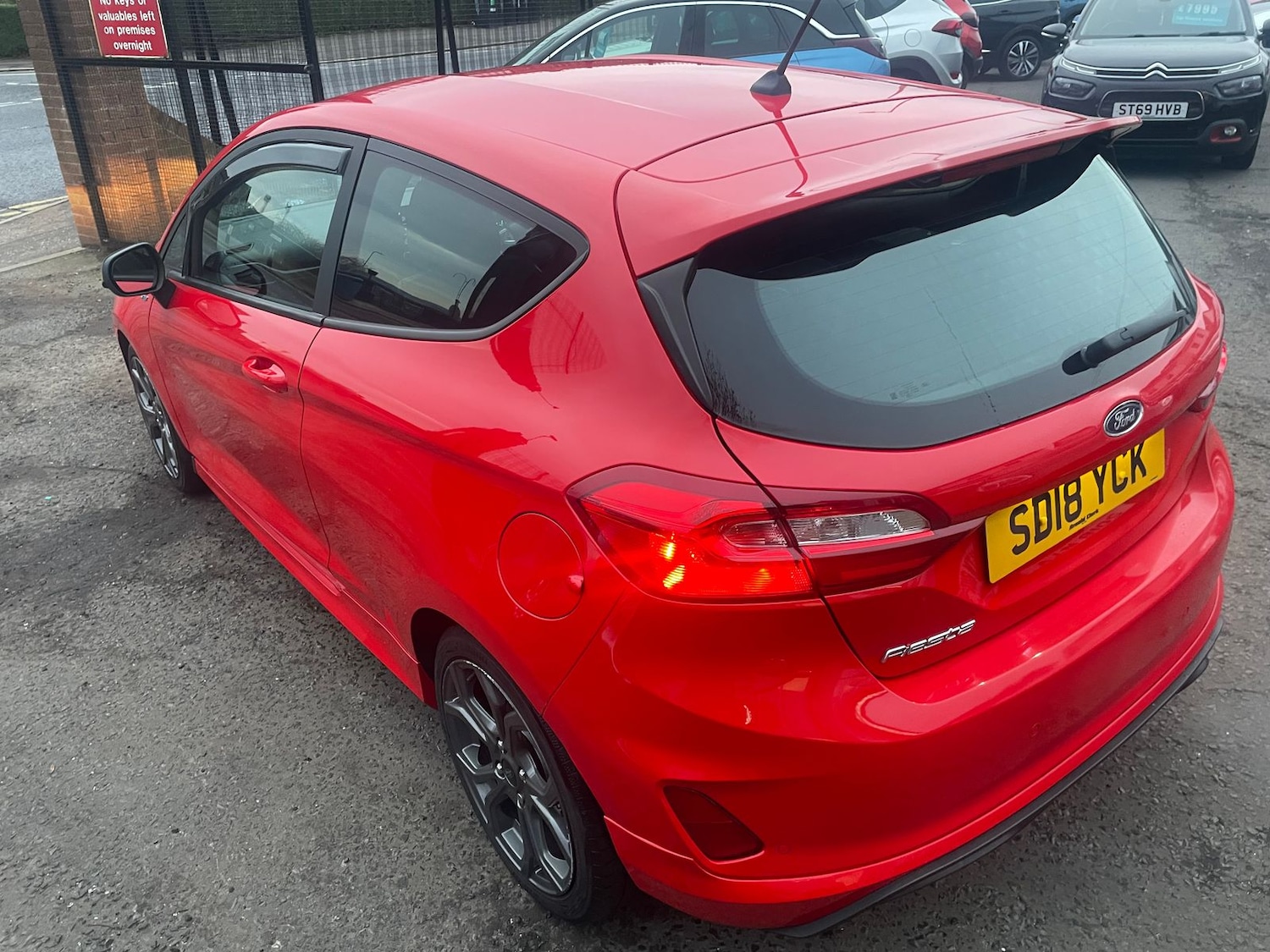 Used Ford Fiesta 2018 for sale - 76661199: Photo 6