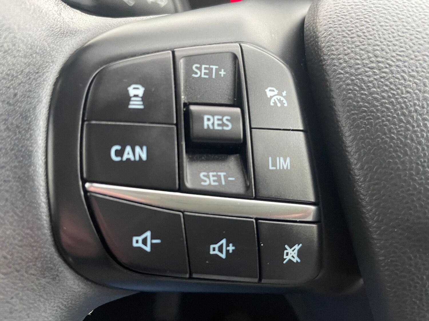 Used Ford Fiesta 2018 for sale - 76190883: Photo 20