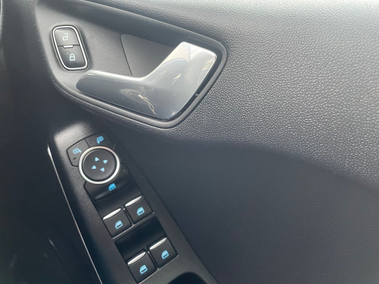 Used Ford Fiesta 2018 for sale - 76190883: Photo 22