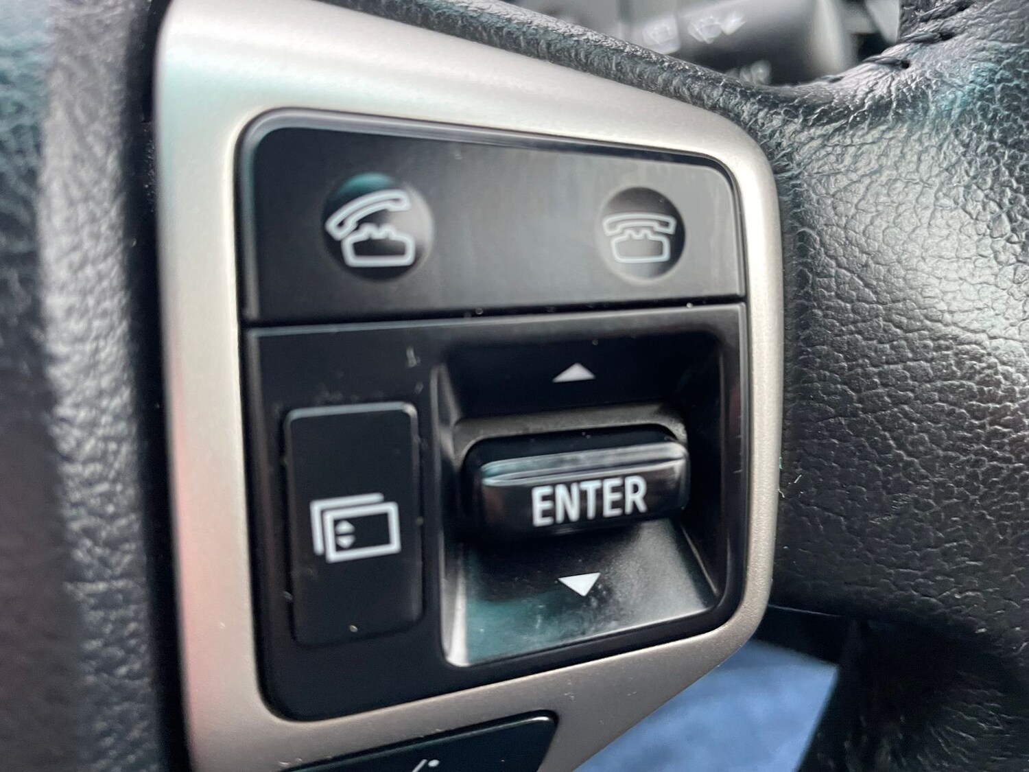 Used Toyota Land Cruiser 2013 for sale - 77480328: Photo 25