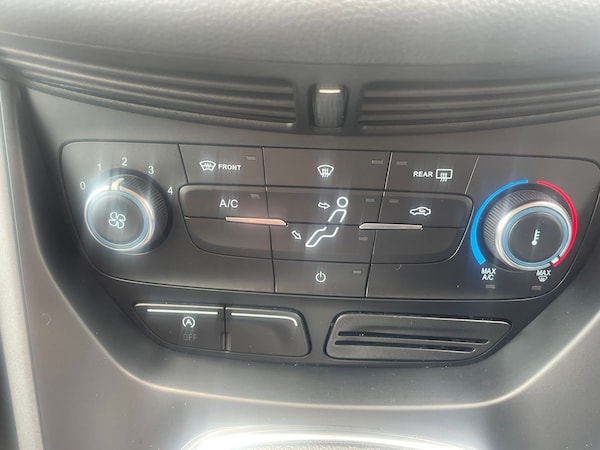 Used Ford C-Max 2016 for sale - 74979703: Photo 15