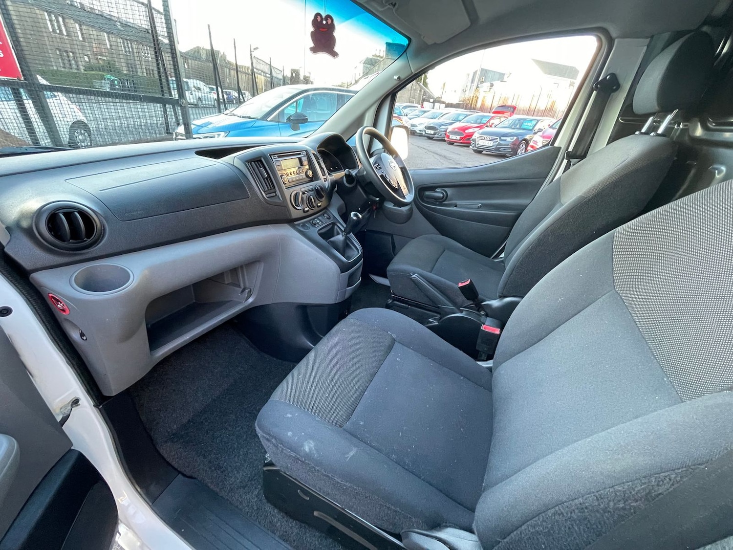 Used Nissan NV200 2018 for sale - 76635902: Photo 8